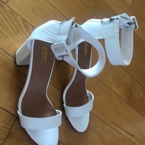 Catherine Malandrino block heel sandals